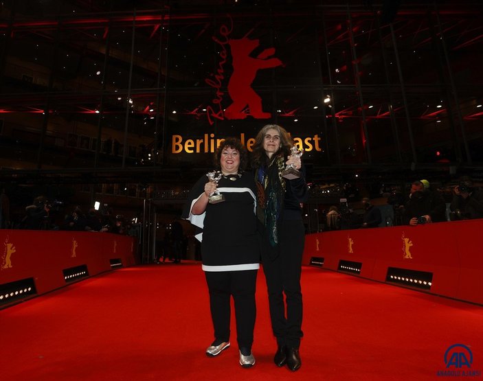 Berlin Film Festivali'nde Türk oyuncu Meltem Kaplan'a Gümüş Ayı ödülü
