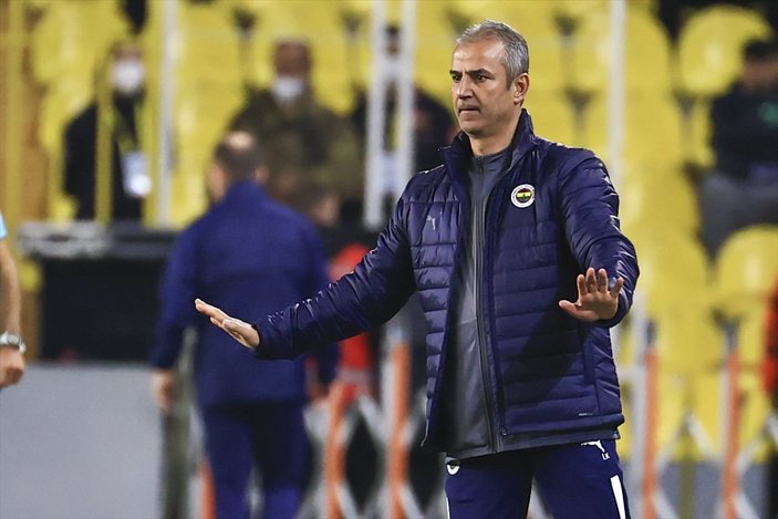 Fenerbahçe Konferans Ligi’nde Slavia Prag’a mağlup oldu