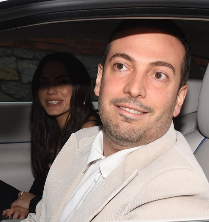 Demet Özdemir'in eski fotoğrafları yeniden gündeme geldi