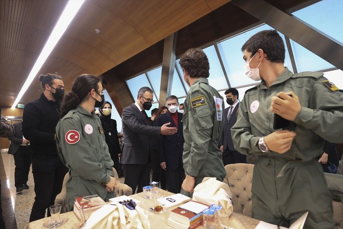 Aziz Sancar ve Mehmet Kasapoğlu gençlerle buluştu