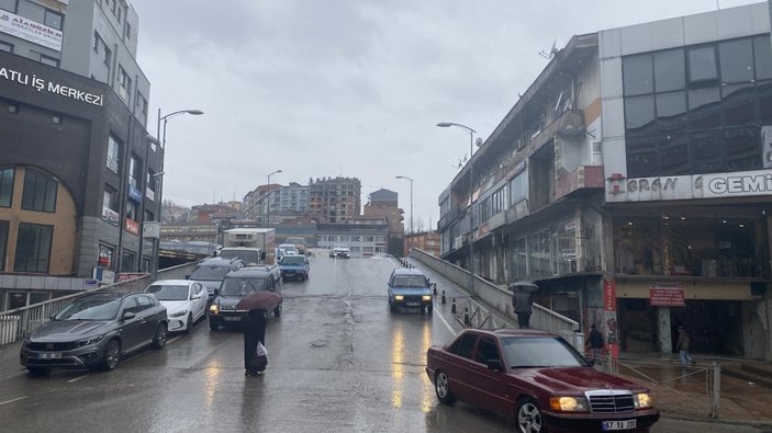 Zonguldak'ta 64 yıllık köprü yıkılacak