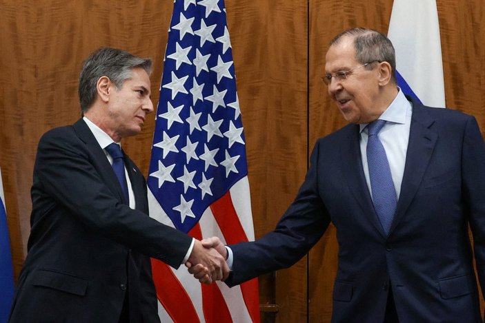 Sergey Lavrov ile Antony Blinken Ukrayna krizini görüşecek