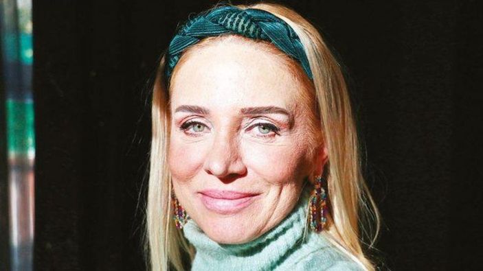 O da nasibini aldı! Bizimkiler'in 'Sekreter Demet'i yıllar sonra bakın ne halde