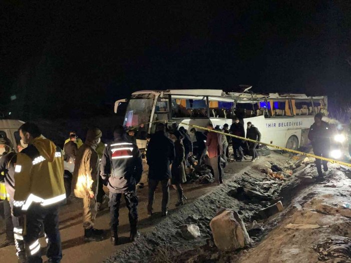 Çankırı'da yolcu otobüsü kaza yaptı