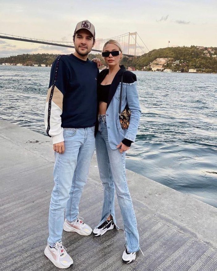 Arka Sokaklar Metin'in büyük aşkı derin göğüs dekolteli pozunu paylaştı! Gören dondu kaldı