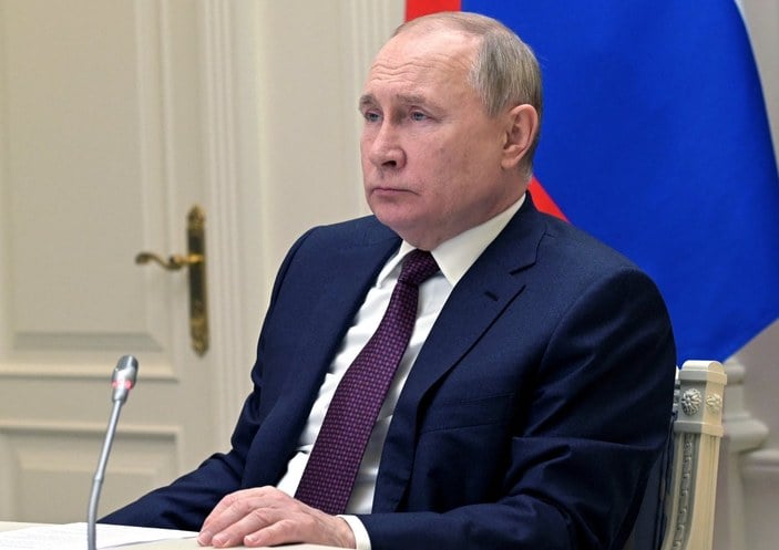 Vladimir Putin, nükleer üçleme güçlerinin yer aldığı tatbikatı başlattı