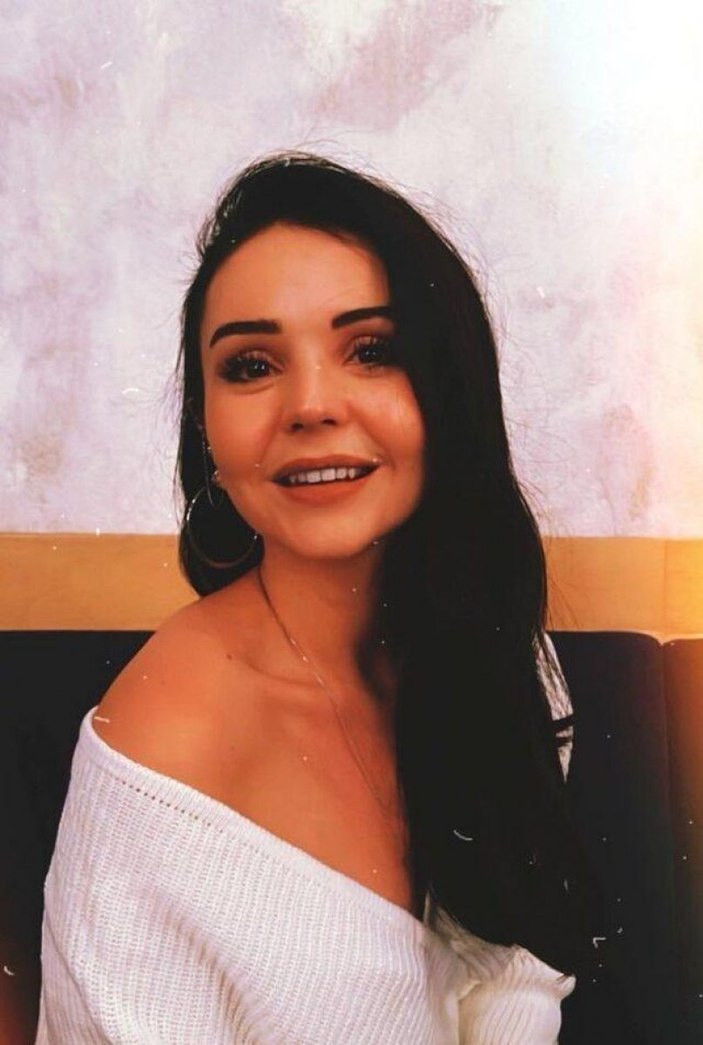 Güldür Güldür'ün Feridun'u Giray Altınok'un eşi bakın hangi oyuncu çıktı! Güzelliğini gören dilini ısırıyor