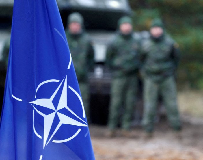 NATO, Ukrayna'daki personelinin yerlerini değiştirdi