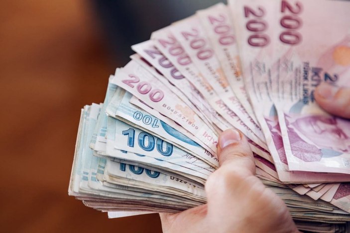 Emekliler 'oh' çekecek! Bayram ikramiyeleri zamlandı mı, 4 bin lira mı oldu?