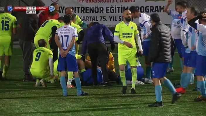 i Kartal'da futbol oynarken kalp krizi geçirdi