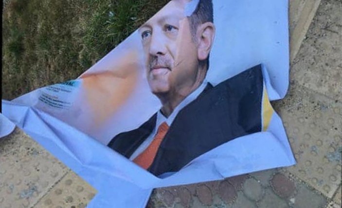 Cumhurbaşkanının afişlerini yırtan şahıs gözaltına alındıktan sonra serbest bırakıldı