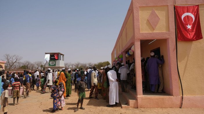 İHH İnsani Yardım Vakfı, Burkina Faso'da okul açtı