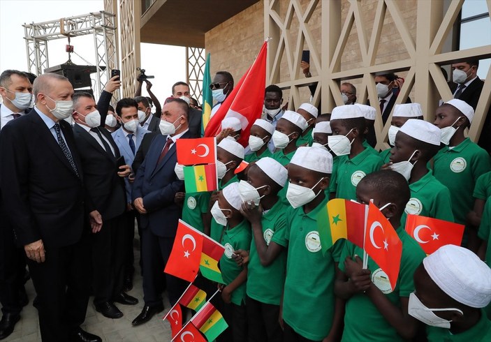 Cumhurbaşkanı Erdoğan, Türkiye'nin Dakar Büyükelçiliği kançılarya binasının açılışını yaptı