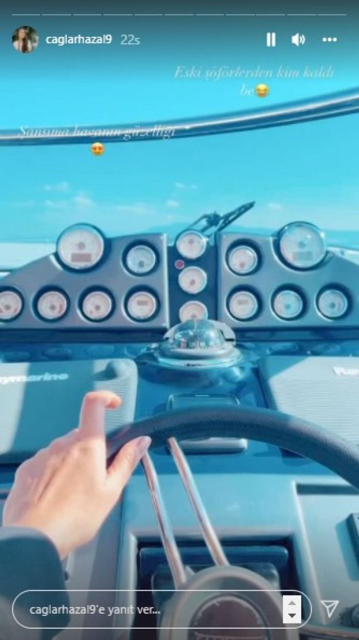 Gönül Dağı'nın Asuman'ı teknede güneş banyosu yaptı! Duru güzelliği sosyal medyayı yaktı geçti