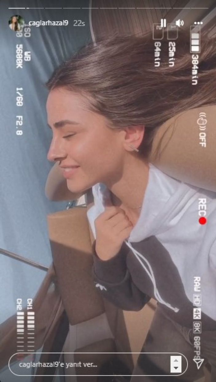 Gönül Dağı'nın Asuman'ı teknede güneş banyosu yaptı! Duru güzelliği sosyal medyayı yaktı geçti