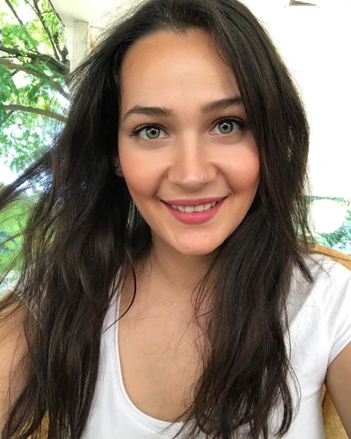 Gönül Dağı'nın Dilek'i Gülsüm Ali İlhan'dan makyajsız selfie! 'Hande'yi, Demet'i, Fahriye'yi sollar!'