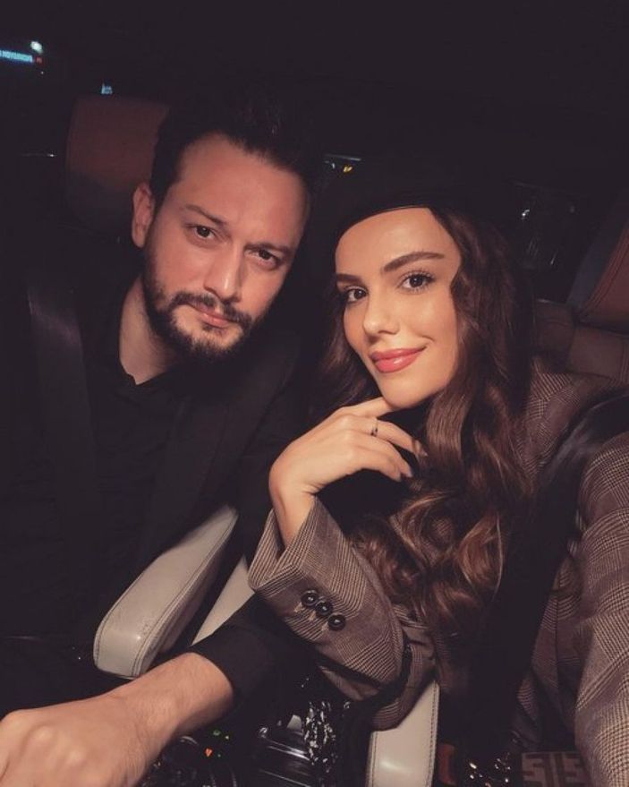 Üç Kız Kardeş'in Türkan'ı Özgü Kaya'nın büyük aşkı Arka Sokaklar'ın yıldızı çıktı! İki yıldır beraberler...