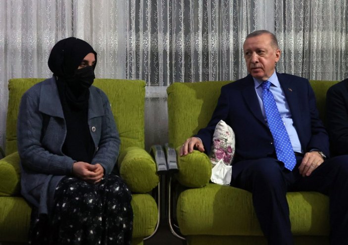 Cumhurbaşkanı Erdoğan, şehit Hayrettin Eren'in ailesini ziyaret etti