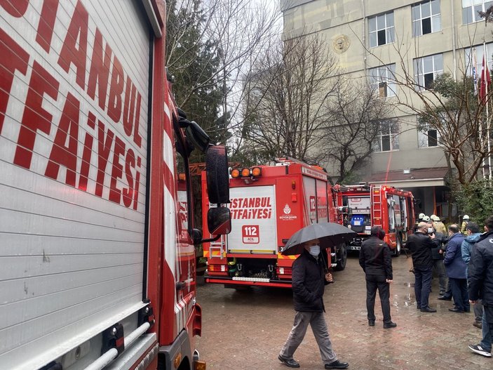 Marmara Üniversitesi'nde yangın paniği