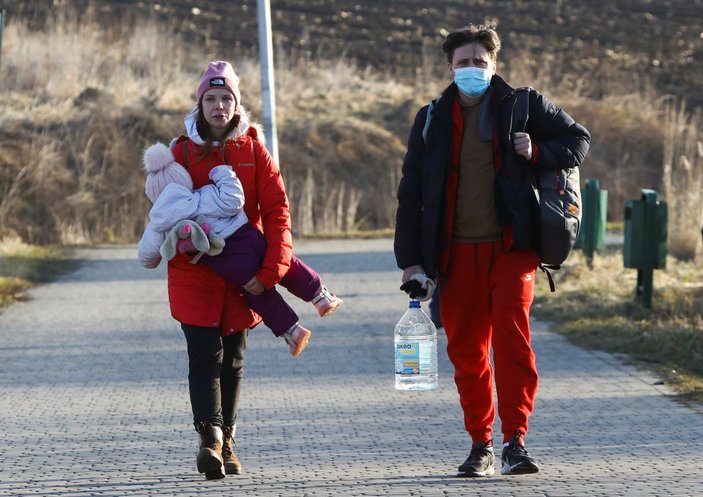 Ukraynalı siviller, Polonya’ya ulaştı