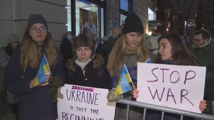 New York'ta Rusya'nın askeri müdahalesi protesto edildi
