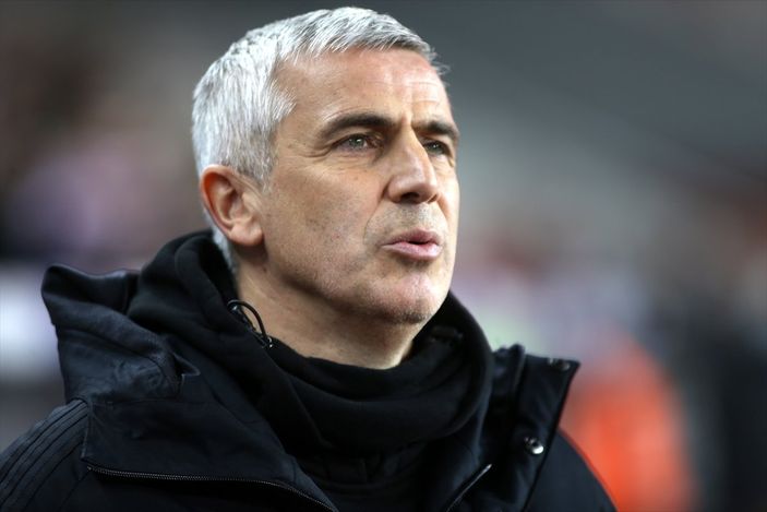 a Önder Karaveli: Toplar direkten döndü biz dönmedik