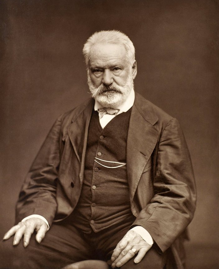 Sefiller romanının yazarı, dünya edebiyatına mal olmuş bir yazar:  Victor Hugo