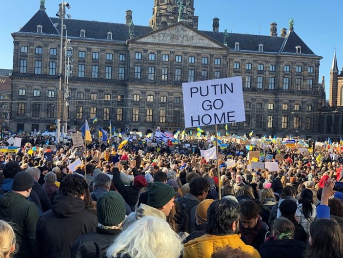 Avrupa'da Rusya karşıtı protestolar