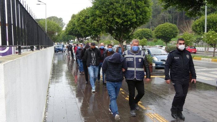 Antalya'da hamile elebaşının fuhuş çetesi çökertildi: 17 tutuklu