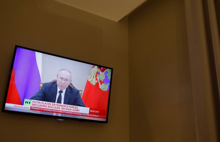 r İngiltere basınından, Putin nükleer butona basar mı sorusu