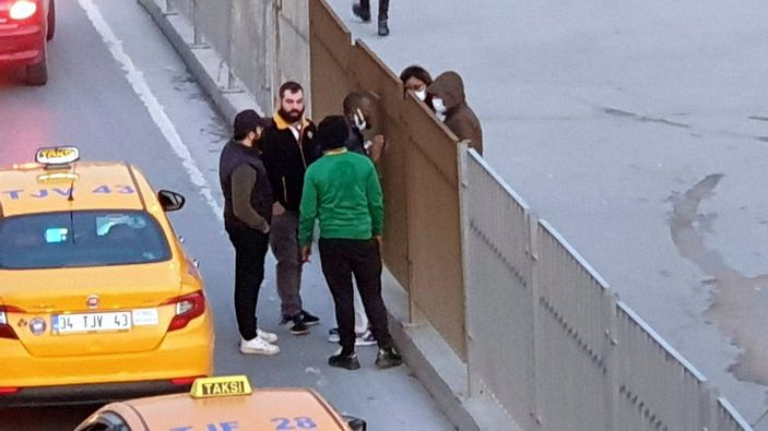 İstanbul'da taksi şoförü ile yolcunun ücret tartışması