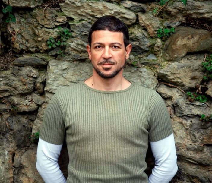 Alparslan Kekavmenos'un kardeşi Sadakatsiz dizisinin yıldızı çıktı! Kardeş demeye bin şahit ister...