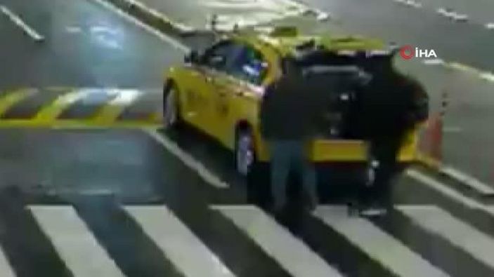 i İstanbul’da, uygulama üzerinden dolandırıcılığa 60 yıl hapis