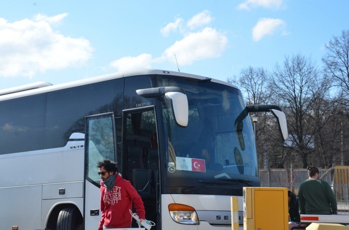 Ukrayna’daki Türkler, Polonya’ya geçiş süreçlerini anlattı