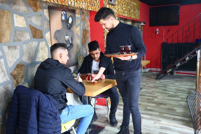 A Ukrayna'ya gönderdiği pakete not yazan Türk'e teşekkür mesajları geliyor