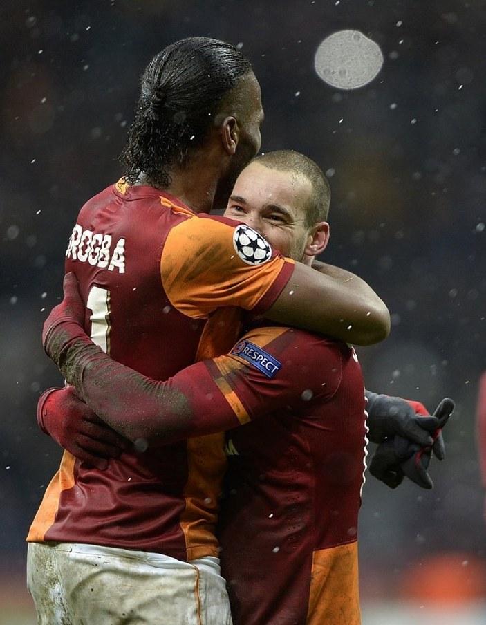 Didier Drogba: Sneijder bizi mahvetti