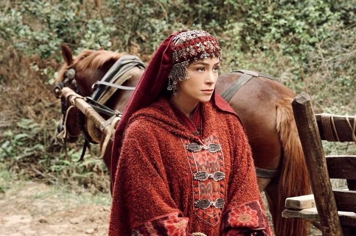 Kuruluş Osman'ın Aygül'ü eski kareleri ile sosyal medyayı salladı! 'Sen ne olmuşsun ya'