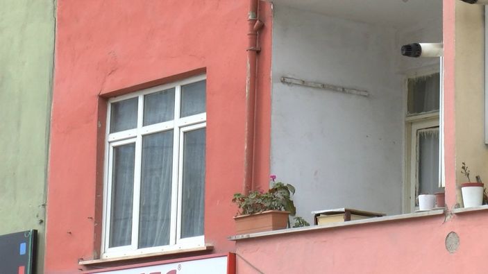 d Ümraniye’de kendisinden şikayetçi olan sevgilisini öldürdü