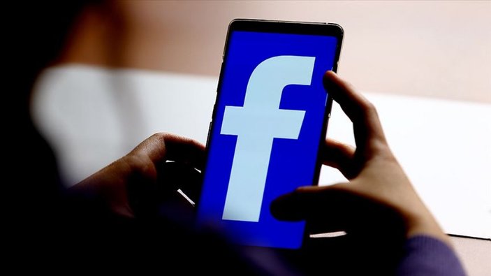 Rusya Facebook ve Twitter'ı engelledi