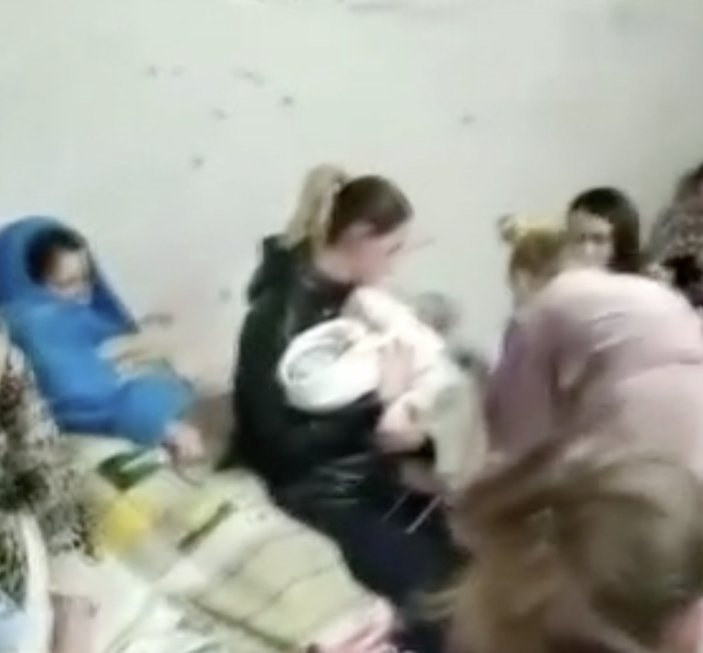 Odessa'da savaşın ortasında doğan bebekler