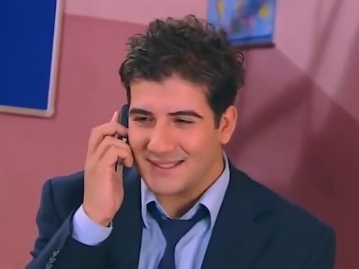 Hayat Bilgisi'nin Ortega Sedat'ı hiç yaşlanmamış! Kaslarını gören bir daha bakıyor...