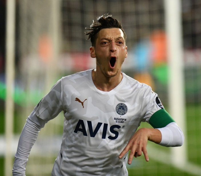 Mesut Özil'in menajeri: Oyuncum çok mutlu