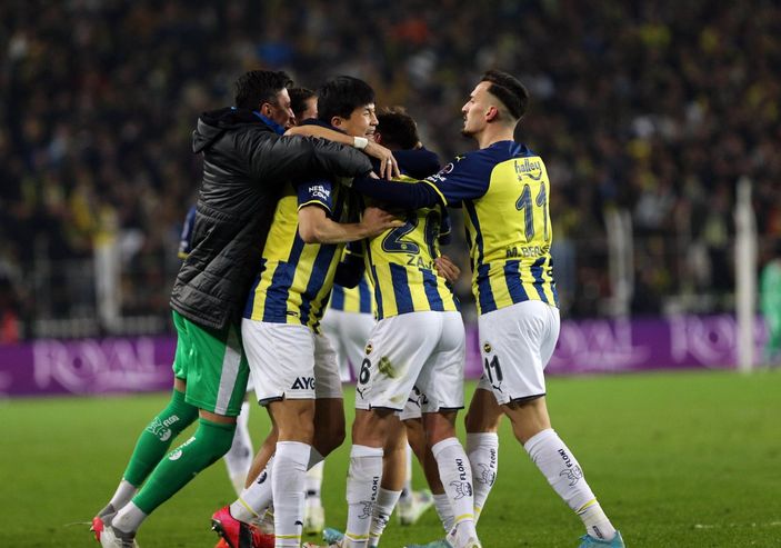 d Fenerbahçe, Trabzonspor ile berabere kaldı