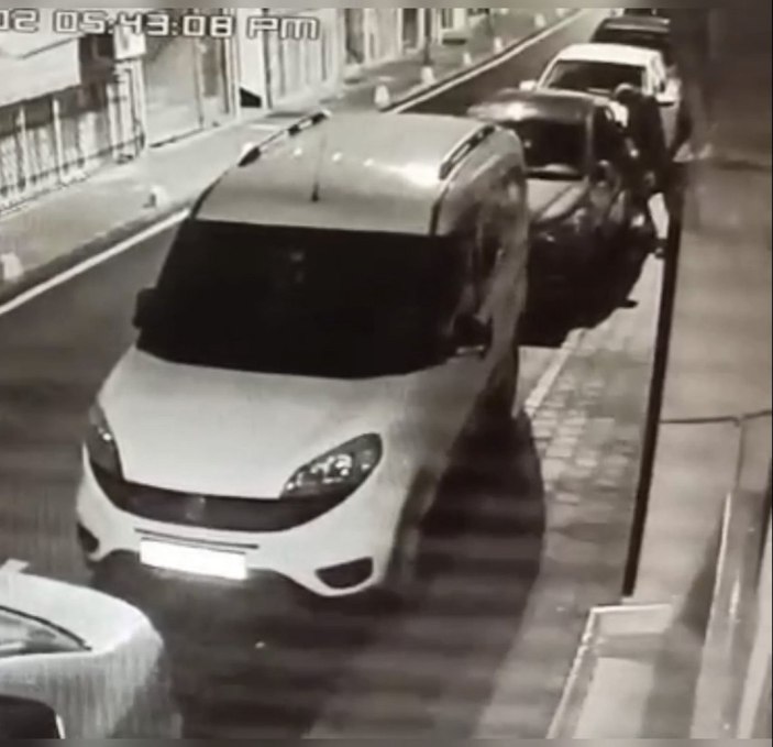 İstanbul’da 19 araç soyan hırsız yakalandı
