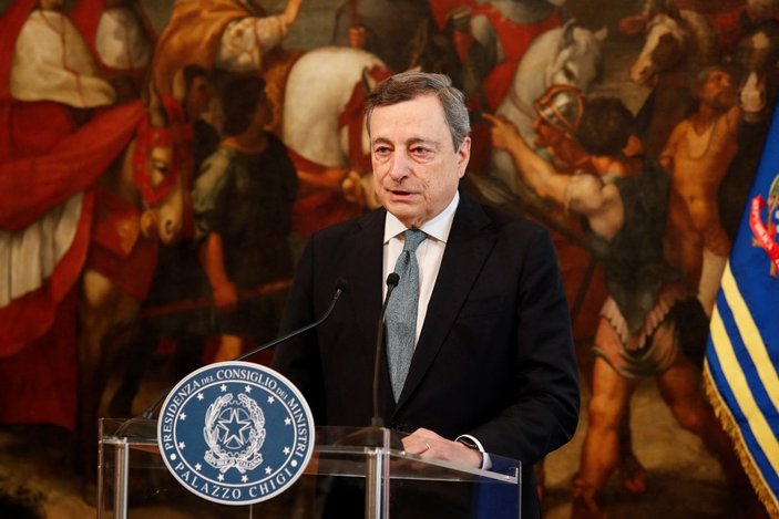 İtalya Başbakanı Draghi, Ukrayna Devlet Başkanı Zelenskiy ile telefonda görüştü