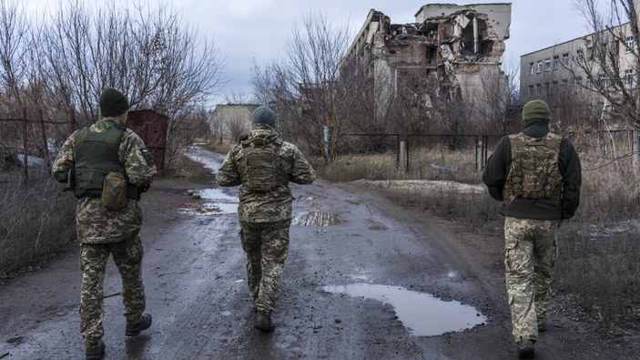 WSJ: Rusya, Ukrayna'da savaşması için Suriyeli savaşçı topluyor