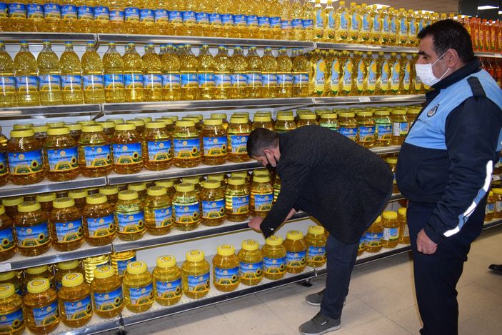 Malatyalılar yağ stokları azalıyor iddiasına tepki gösterdi