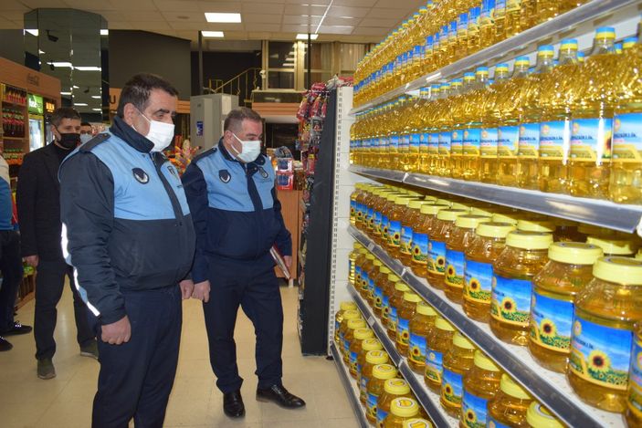 Malatyalılar yağ stokları azalıyor iddiasına tepki gösterdi