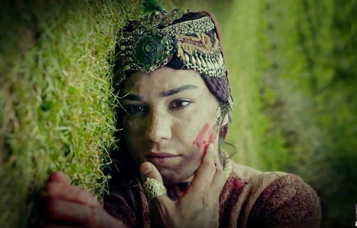 Ne kinler biriktirdi içinde derken Noyan boğazını kesti... Diriliş'in Gökçe'si yıllar içinde taş gibi oldu!