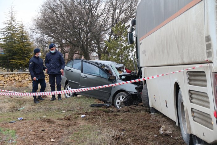 Eskişehir’de trafik kazası: 3 ölü, 3 yaralı